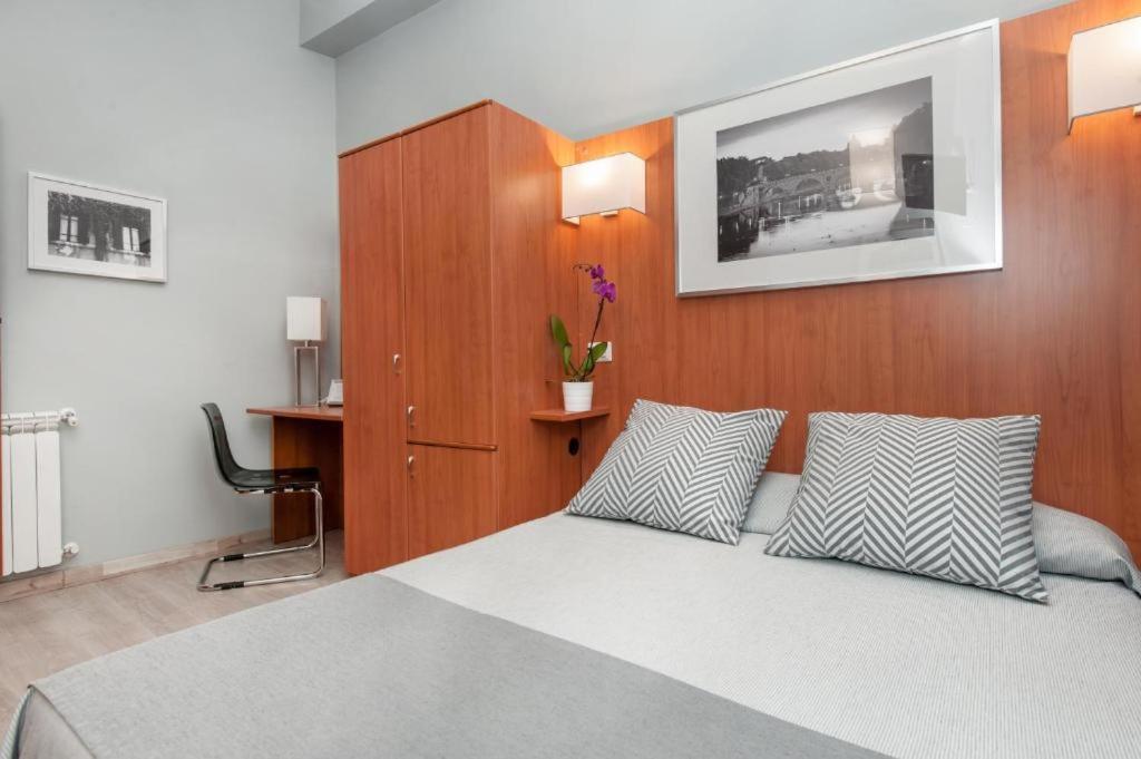 Hotel Roi Рим Екстериор снимка